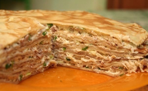 Закусочный торт для вашего торжества! Угощайте друзей красиво! ТОРТ ИЗ ЯИЧНЫХ БЛИНОВ С КУРИНОЙ ...