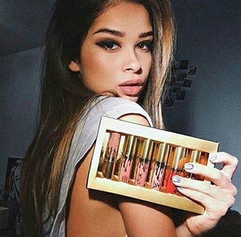 Новогодняя распродажа! НАБОР МАТОВЫХ ЖИДКИХ ПОМАД KYLIE BIRTHDAY EDITION - Оригинал! 6 оттенков в ... - 4