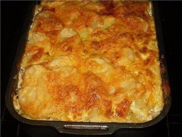 Вкусная запеканка.Ингредиенты:- 200 гр грибов- 5 шт. картофеля- 300-400 гр куриного филе- 200 гр ...