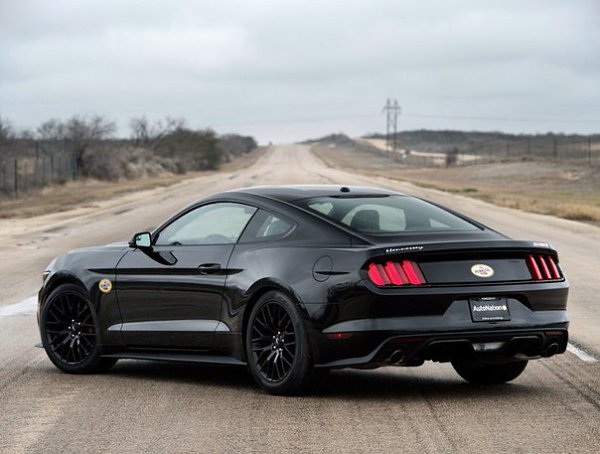 Hennessey Mustang GT HPE700 Supercharged