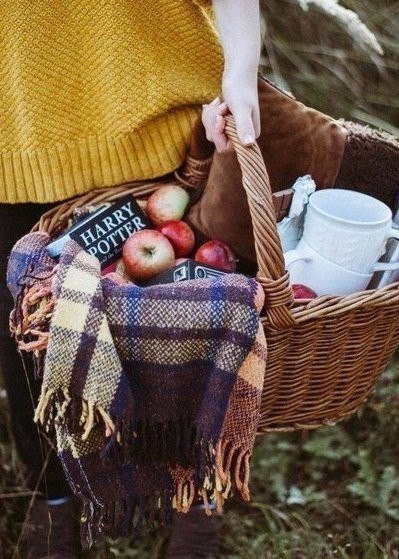 - А вы сегодня были счастливы? - Еще нет. - Тогда поторопитесь. Этот день заканчивается!