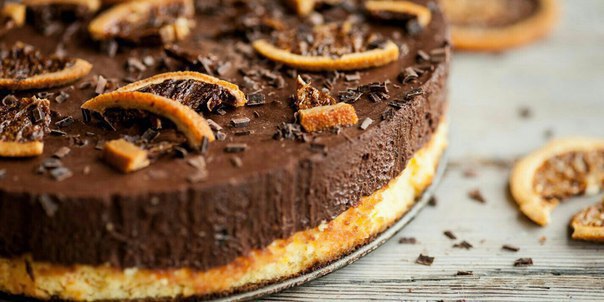 Шоколадный апельсиново-ореховый торт. Не знаю, как у вас, но для меня всегда нужен какой-то очень ...