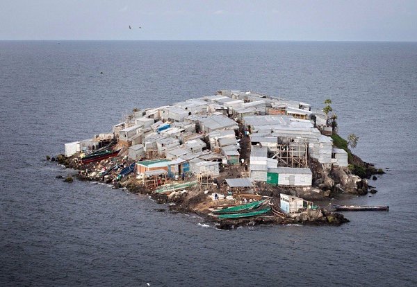 Мгинго – самый густонаселенный остров в мире.