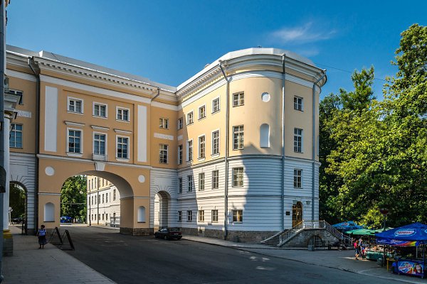 Интересные места Пушкина. Пушкин был основан в 1710 году как императорская загородная резиденция ... - 5