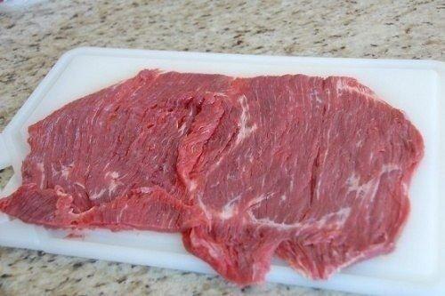 Рулет банкетный.Приготовьте рулет банкетный по итальянскому рецепту - необычный, красивый и очень ... - 3