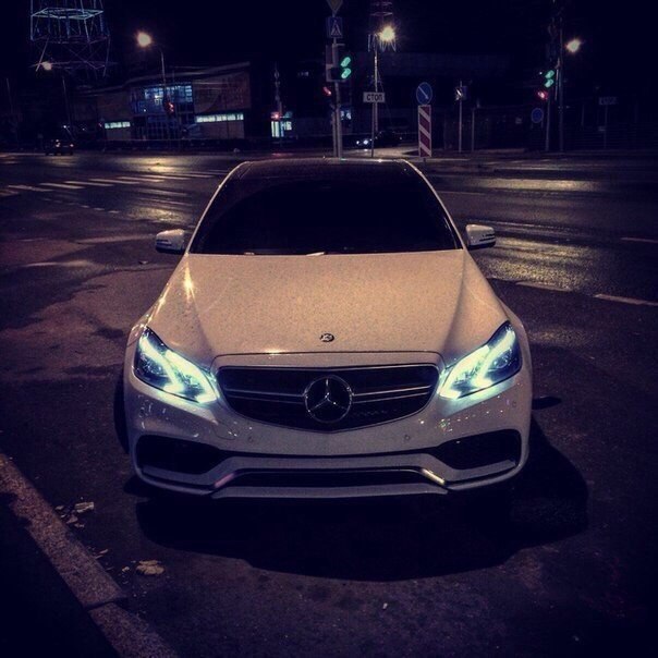 Mercedes-Benz E63 AMG