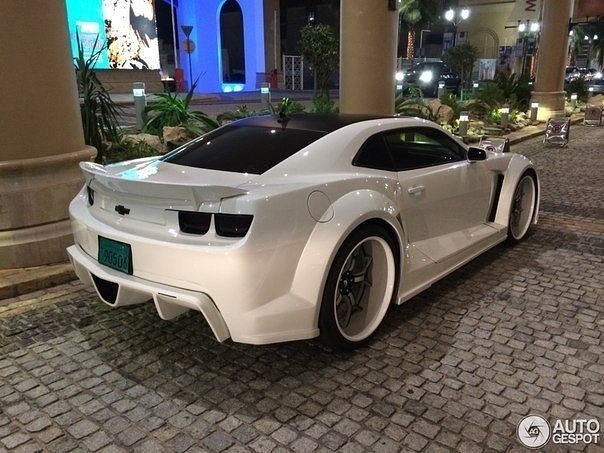 Chevrolet Camaro in Dubai