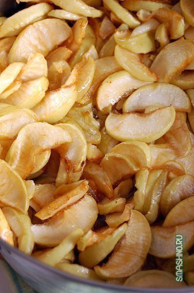Яблочное варенье, прозрачное и душистое. Какой запах, цвет, вкус… Вам потребуется: килограмм яблок; ... - 6