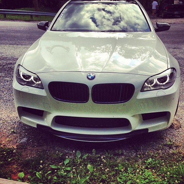 White M5 (F10)