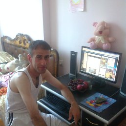 Budahyan Karen, ������, 43 ����