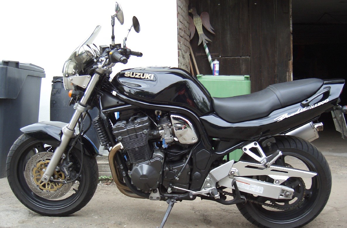 Suzuki GSF 1200 S Bandit. - 2