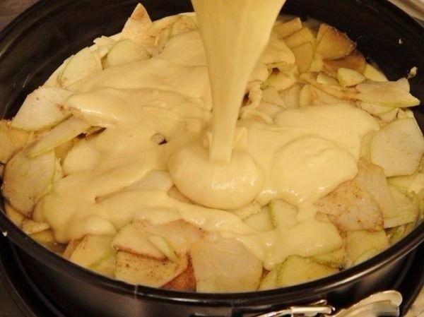 Яблочный пирог