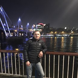 Bogdan, 43, 