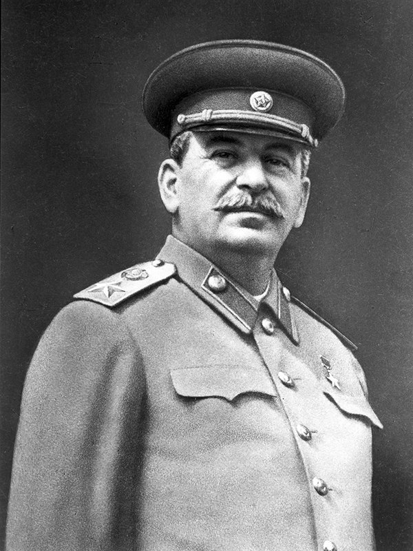 Сталин и скромность.Весьма интересная и познавательная статья Светланы Шаповалой «Одинокий волк» ...