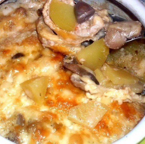 Жаркое из сердечек с грибами в горшочке или очень быстрый вкусный ужин :). Самое простое и быстрое - ...