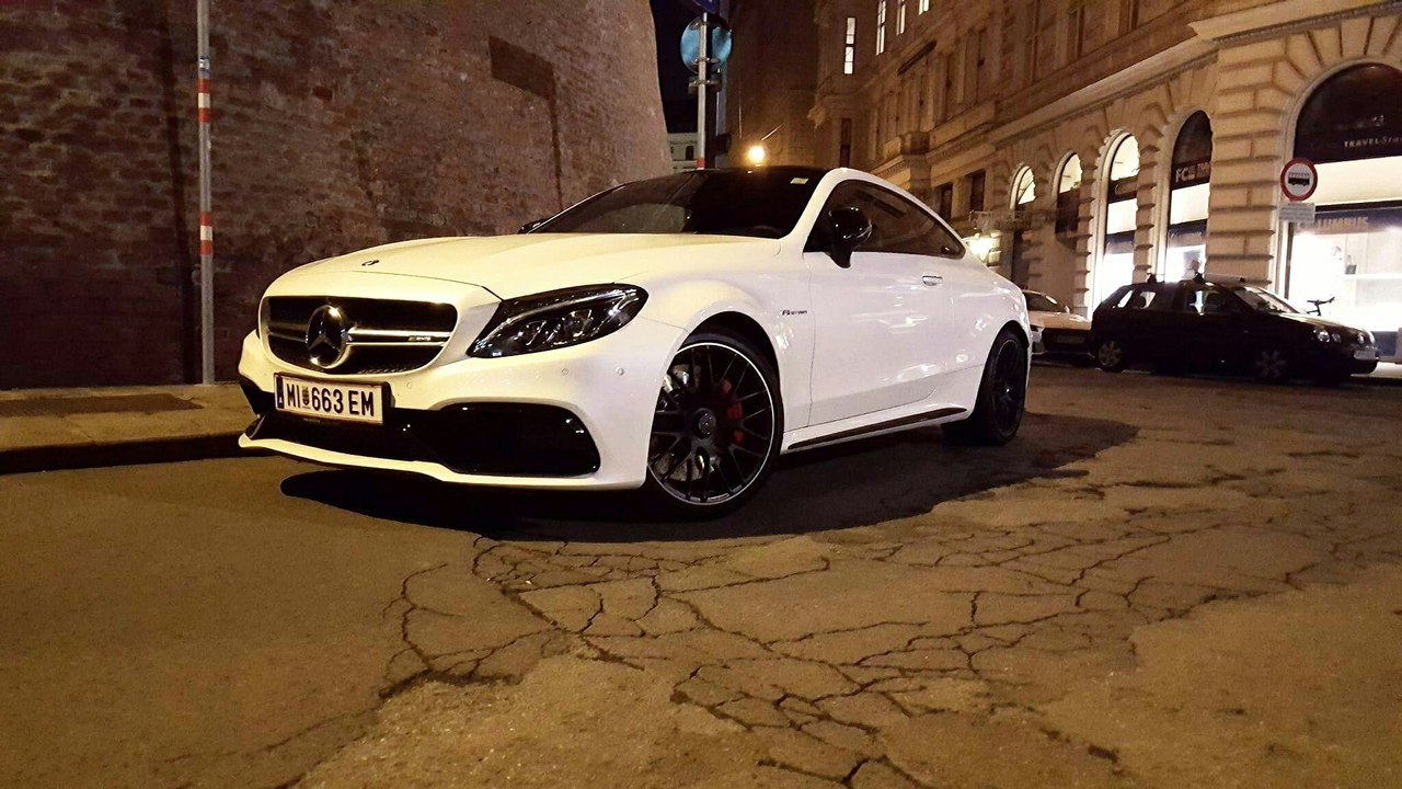 Mercedes-Benz - 21  2016  10:04