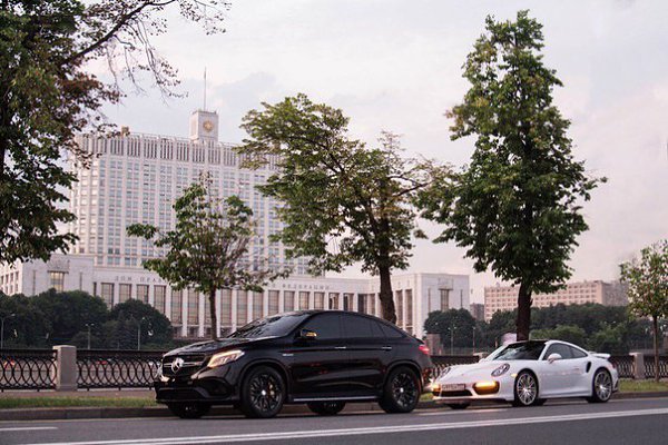 Mercedes-AMG GLE 63 S Coupe & Porsche 911 Turbo S