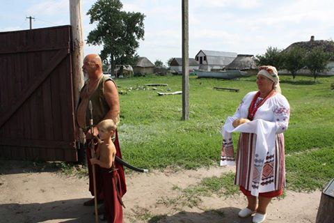 ПЕЙЗАЖІ ОТЧОГО КУТОЧКА . Садочок отчого куточка, Цвітінь безмежної долини. Співань прозорого ...