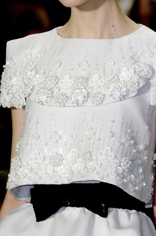 Chanel couture. - 2