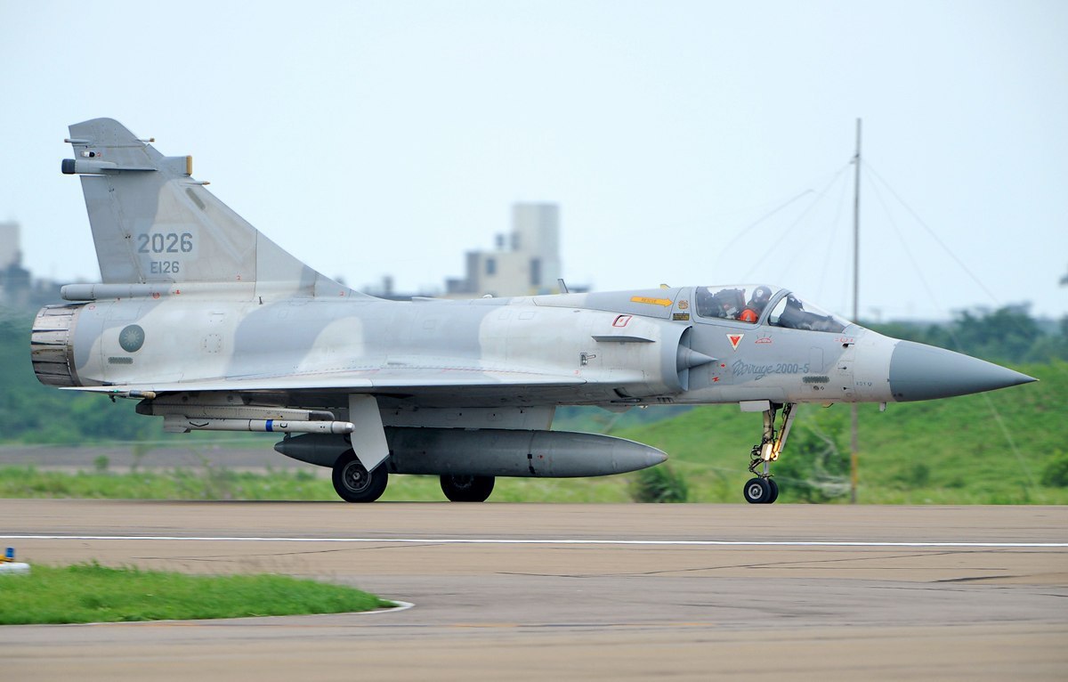 Mirage 2000-5Ei   ( )