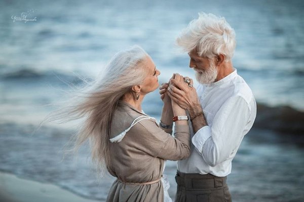 Русский фотограф сняла невероятно красивую пожилую пару, чтобы показать, что любовь не подвластна ... - 6