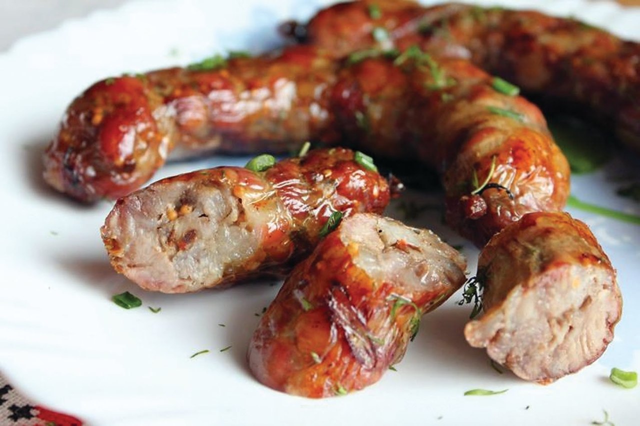 ДОМАШНЯЯ КОЛБАСА В ФОЛЬГЕ.Самая вкусная из всех колбас – это, конечно же, домашняя колбаса, ...