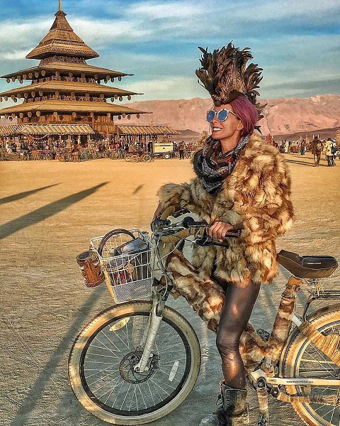 Фестиваль Burning Man на одну неделю воплощает в реальность смелую мечту о жизни в обществе свободы ... - 3