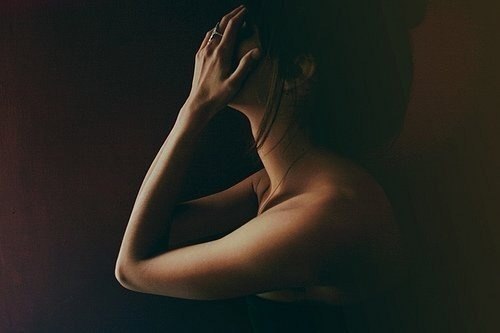 – Зачем мы встретились? – спросила я у Бога, –.Зачем же снова я люблю как никогда?А он ответил: – ...
