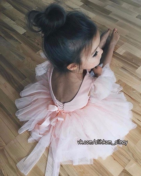 Кто тоже всегда хотел отдать свою дочку на танцы???)))