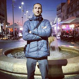 Alex, �����, 48 ���