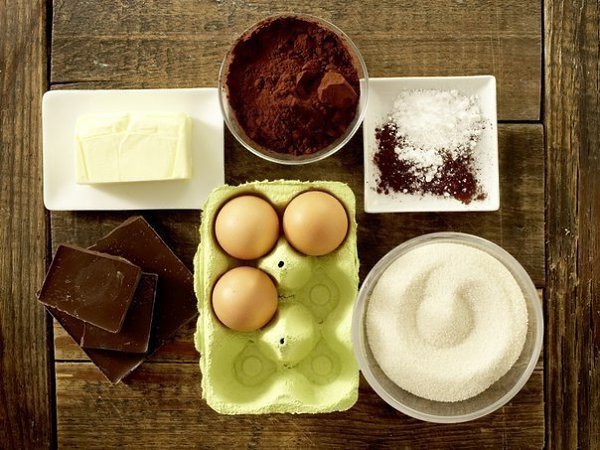 Шоколадный торт без муки.125 г горького шоколада (70% какао)100 г масла150 г тростникового сахара3 ... - 2