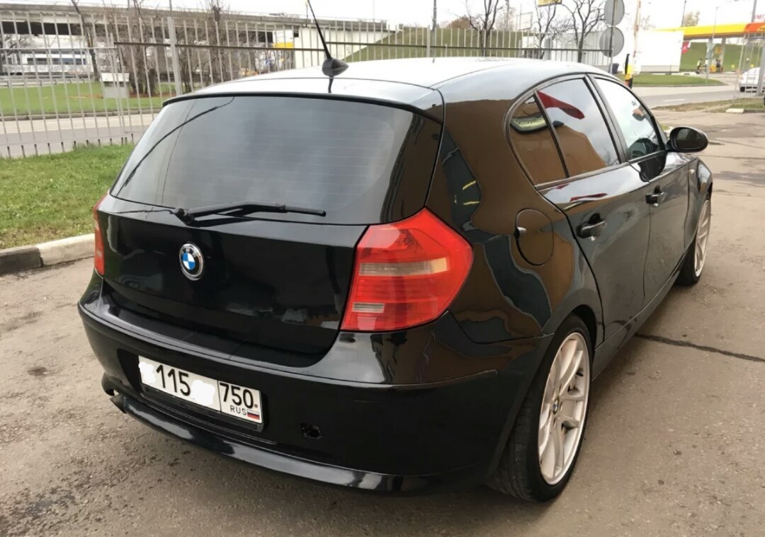 BMW 1  116i. 1.6 , 115 .. 2009.  110500 .   5 .  425..  ... - 4