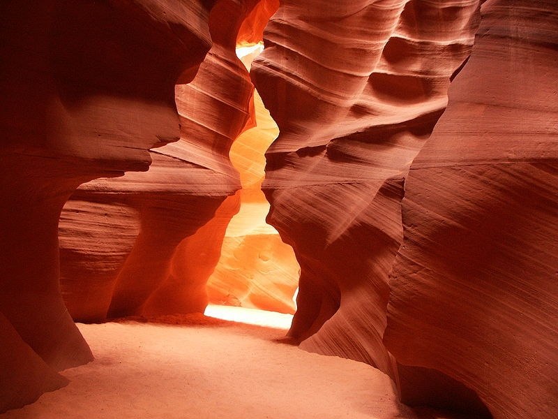 Каньон Антилопы (англ. Antelope Canyon) - удивительное творение природы, представляющее собой ...