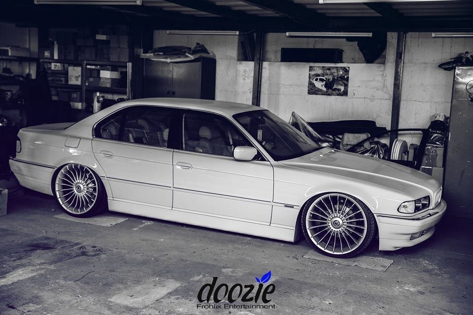  | BMW - 25  2017  17:50