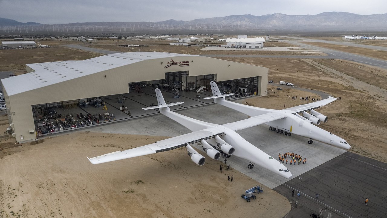   Stratolaunch   .     Stratolaunch ...