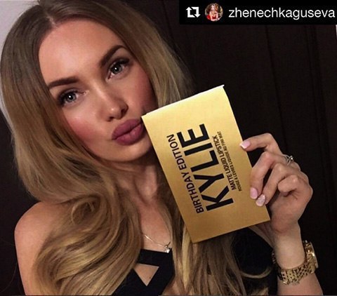 Распродажа! НАБОР МАТОВЫХ ЖИДКИХ ПОМАД KYLIE BIRTHDAY EDITION ! 6 оттенков в комплекте! Невероятная ... - 4