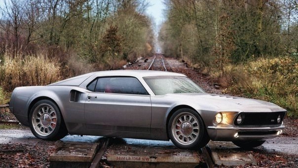 Ford Mustang Mach 40