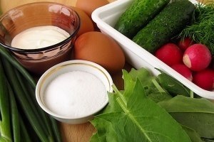 Холодник со щавелем по-белорусски.#летнее_меню@vk.cookingВода 2.5 л Лук зелёный 1 пучокОгурцы 2 ... - 2
