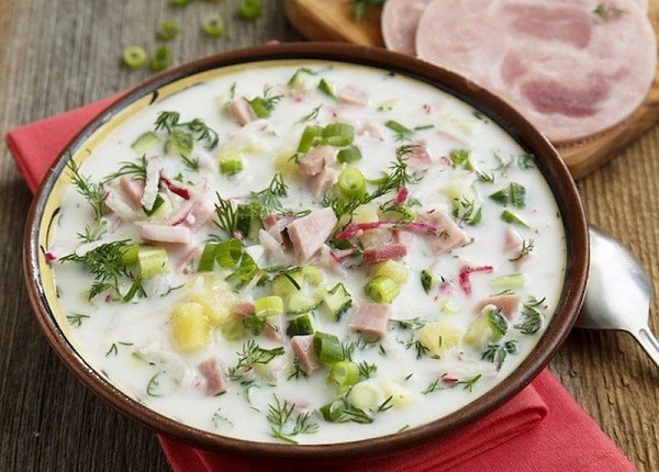 ТОП-8 РЕЦЕПТОВ ВКУСНЕЙШЕЙ ОКРОШКИ.Готовим быстро и вкусно 1. ОКРОШКА НА КЕФИРЕ Ингредиенты: 5-6 шт. ... - 3