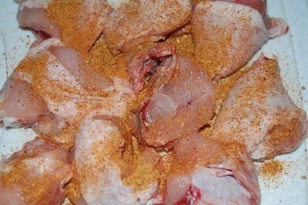 Курица в кефире.Продуктов минимум, а вкус - ну просто изумительный!Ингредиенты:- 1 курица- 0,5-0,75 ... - 2