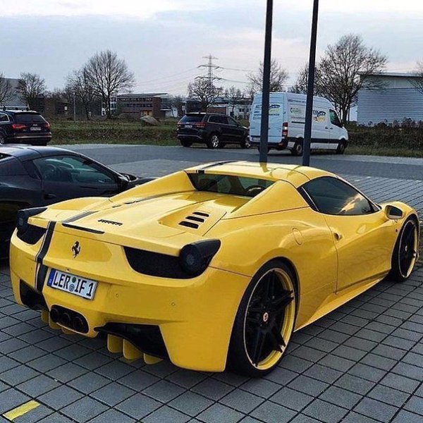 Ferrari 458