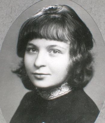 Мне нравится, что вы больны не мной, Мне нравится, что я больна не вами, Что никогда тяжелый шар ...