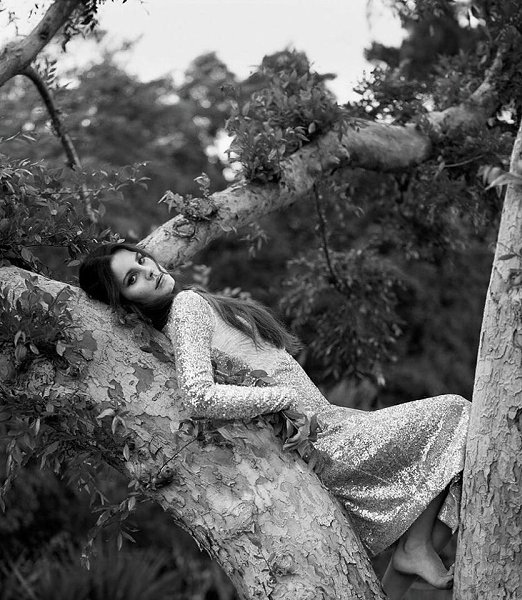 ELLE UK June 2017 Lana Del Rey by Thomas Whiteside - 4