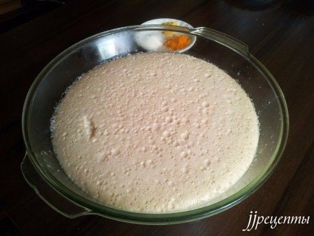 Пасхальный кулич.Ингредиентымолоко - 0,5 лмука - 1 кгмасло сливочное - 150 гмаргарин - 100 гдрожжи - ... - 3