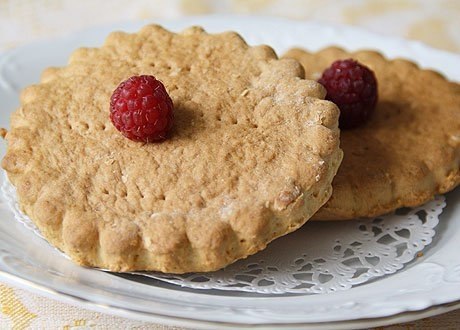 Коржики сметанные.Нам потребуется:Сметана – 4 ст. ложки,Масло сливочное – 2 ст. ложки,Яйцо – 1 ... - 6