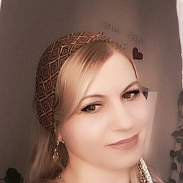 Nadjne, 42, 