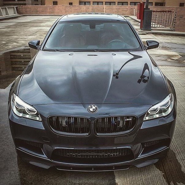 BMW M5 F10