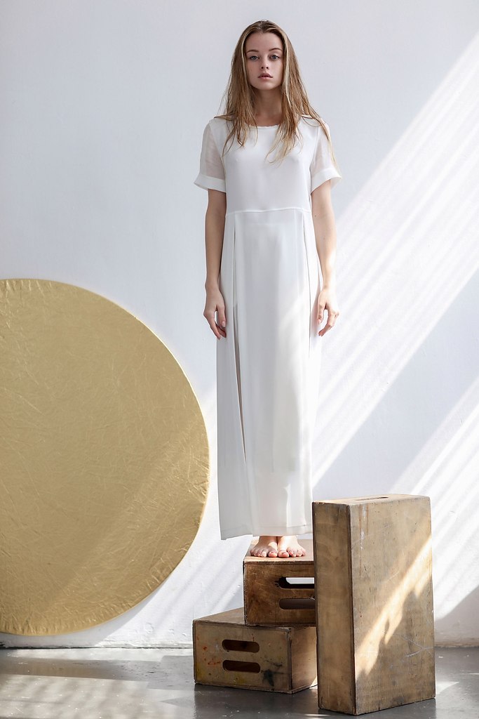 Model: [id5007124| ].Ph: [id418499089| ] Style: [id4476972| ...