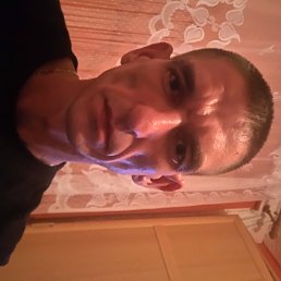 Slavik, 41, 