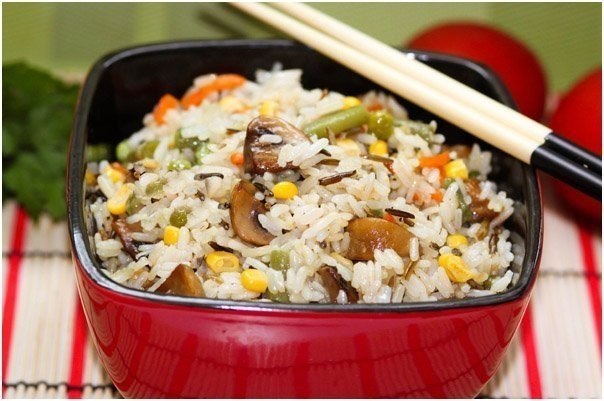 Невероятно вкусный рис с овощами и грибами .на 100грамм - 133.55 ккалБ/Ж/У - ...